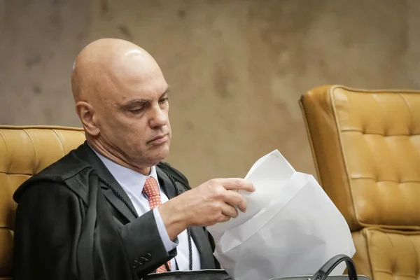 “Gravidade não autoriza atalhos”: Fachin cobra rigor em crise de ministros