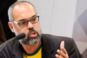 Allan dos Santos acusa  Tarcísio de ser "cúmplice" de Moraes
