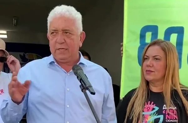 Emanuel Cacho e Suely Barreto, candidatos ao governo de SE - Metrópoles