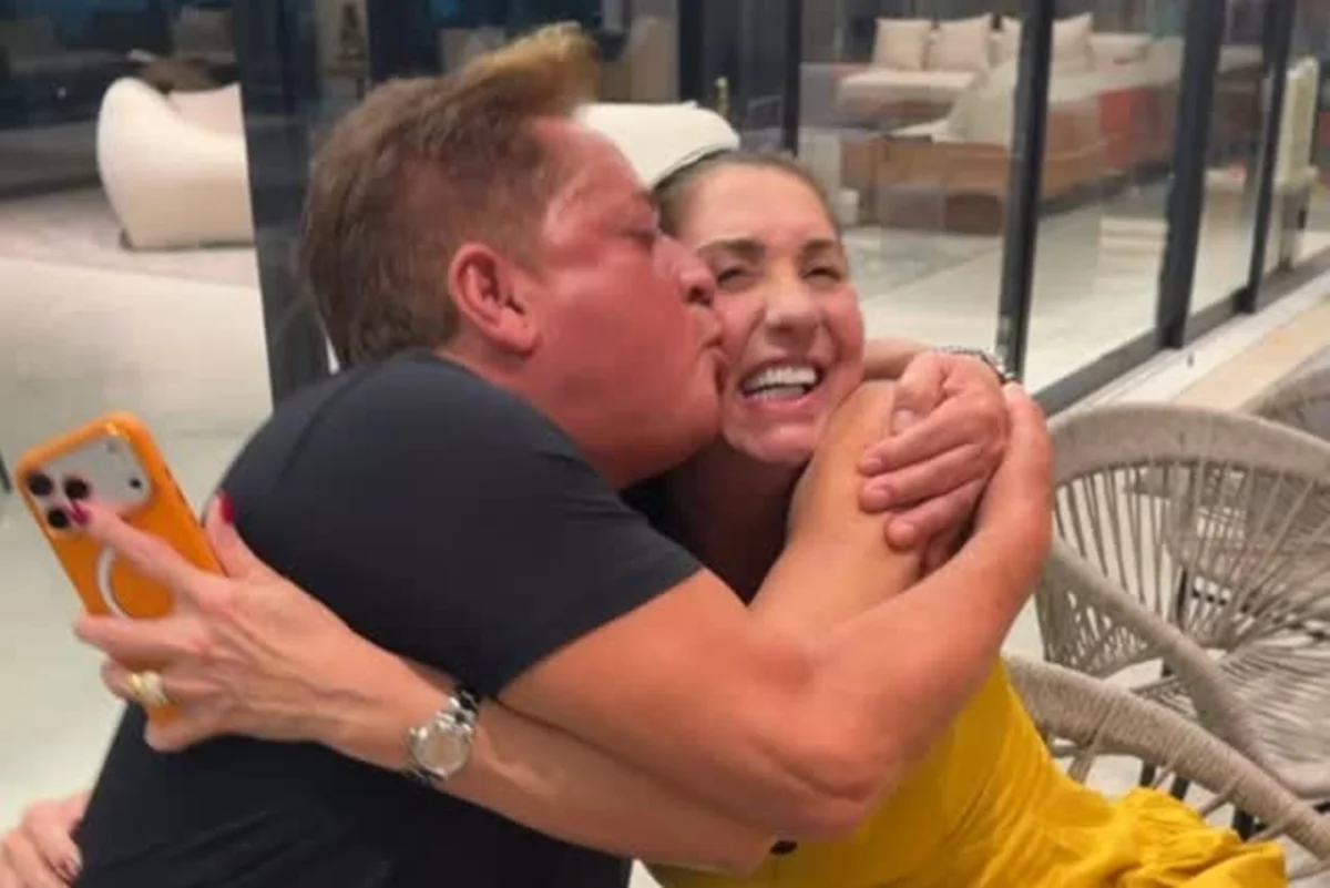 Poliana revela como é relação de Leonardo com mãe de Virginia após separação Poliana revela como é relação de Leonardo com mãe de Virginia após separação