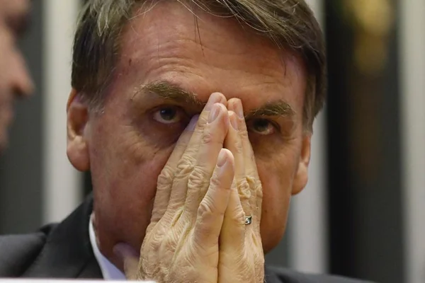 Bolsonaro diz não se preocupar com intimidade de integrantes de equipe
