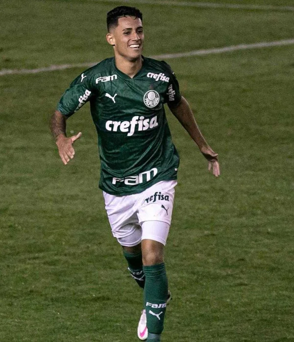 Vitor Henrique
