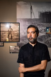 Christus Nóbrega é o responsável pela exposição Brasília, enfim