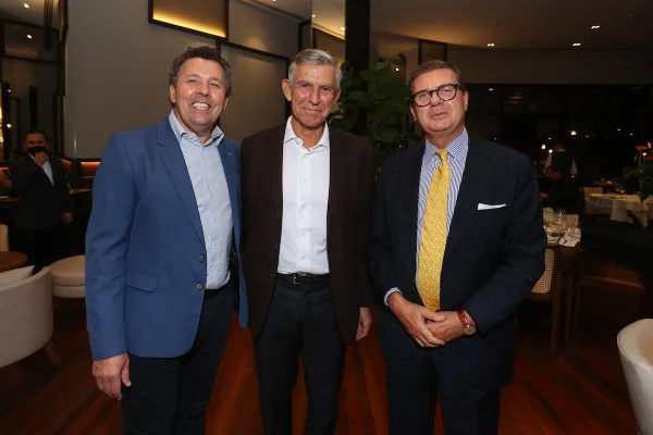 Juscelino Pereira, Giacomo Cattaneo e Francesco Azzarello