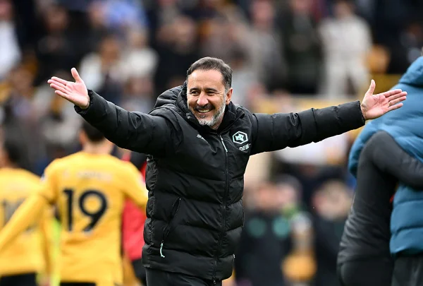 Imagem colorida de Vitor Pereira - Metrópoles