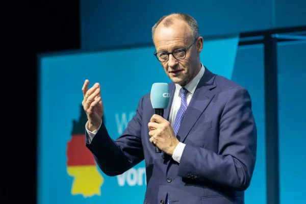 Imagem colorida de Friedrich Merz, chanceler da Alemanha - Metrópoles