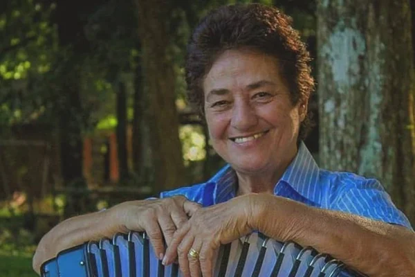 Berenice Azambuja