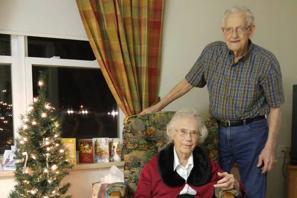 Após 73 anos de casamento, idosos são separados às vésperas do Natal