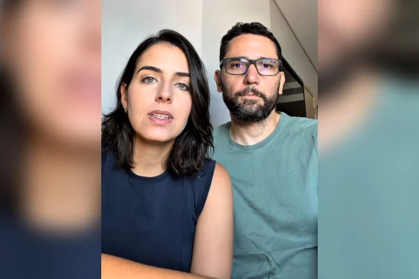 Casal de Brasília segue preso em Omã após ataques: “Impossível um voo”