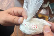 PCGO apreende drogas escondidas dentro de solas de galochas em operação - imagem 4 PCGO apreende drogas escondidas dentro de solas de galochas em operação - imagem 4