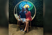 Ele é casado com a vereadora da Praia Grande, Janaina Bellalis (União Brasil)