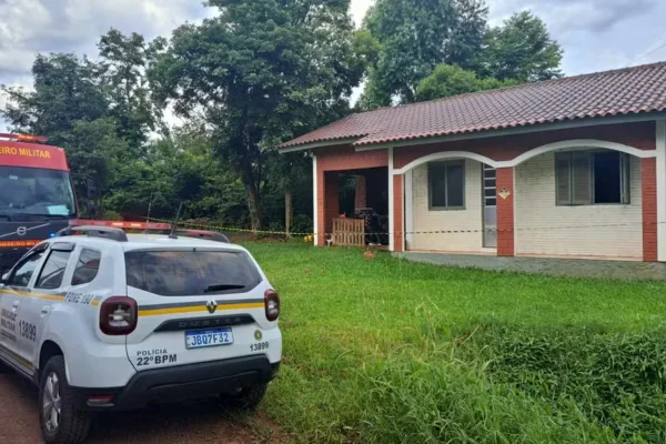 Imagem colorida, Mulher e ex são mortos a tiros em casa no RS, e criança é resgatada - Metrópoles