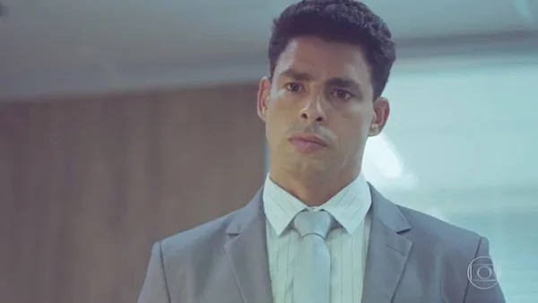 Cauã Reymond em Um Lugar Ao Sol