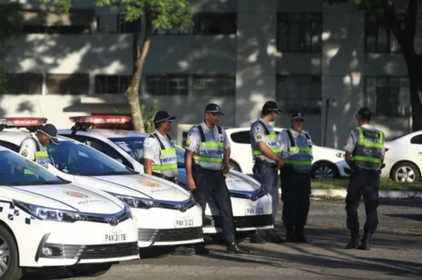 policiais militares