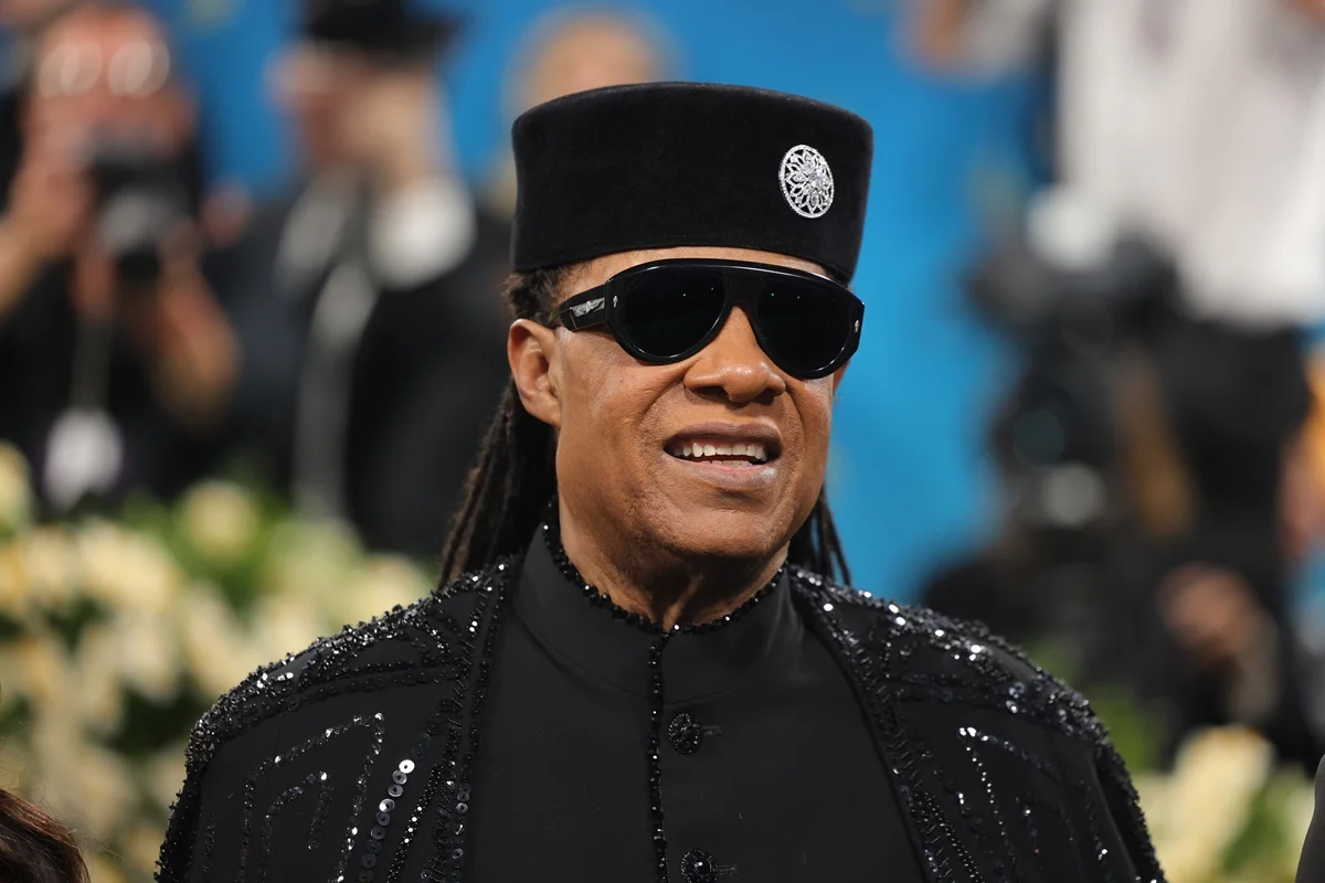 Stevie Wonder entra com ação judicial para despejar ex-noiva de imóvel dele - imagem 2 Stevie Wonder entra com ação judicial para despejar ex-noiva de imóvel dele - imagem 2