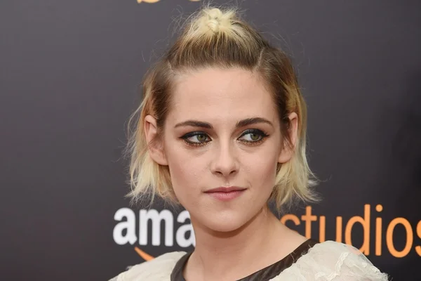 Kristen Stewart abre o coração: “Eu sou mais feliz namorando mulheres”