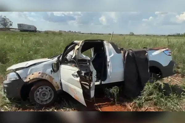acidente de carro mata mãe e filho