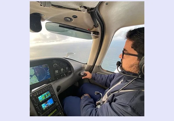 sp piloto bimotor ubatuba