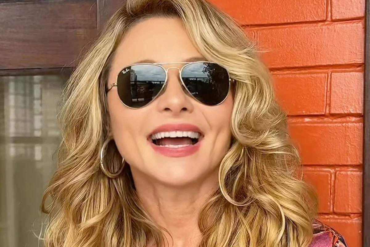 Rita Guedes posa sorridente para as redes sociais Rita Guedes posa sorridente para as redes sociais
