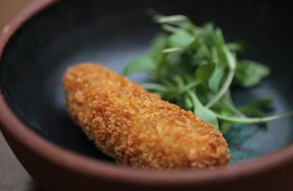 bolinho de joelho de porco