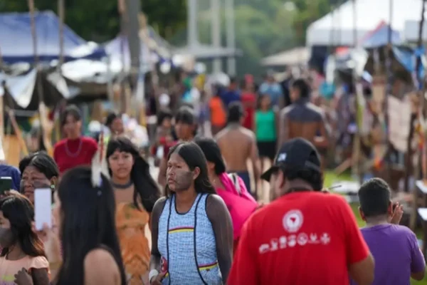 Acampamento Terra Livre: marcha altera trânsito no DF nesta terça