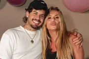 Zé Felipe e Poliana Rocha. Zé Felipe e Poliana Rocha.