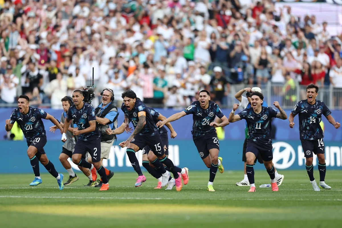 Vitória Histórica na Copa do Mundo de 2026 Leva Presidente Santiago Peña a Decretar Feriado Nacional no Paraguai Após Goleada nos Pênaltis Contra a Alemanha
