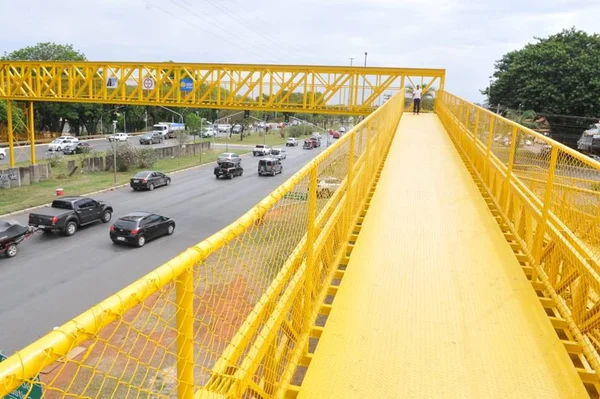 GDF restaura 22 passarelas, com revitalização e pintura