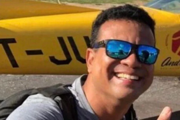 Saiba quem é o paraquedista que morreu após cair no mar em Aracaju