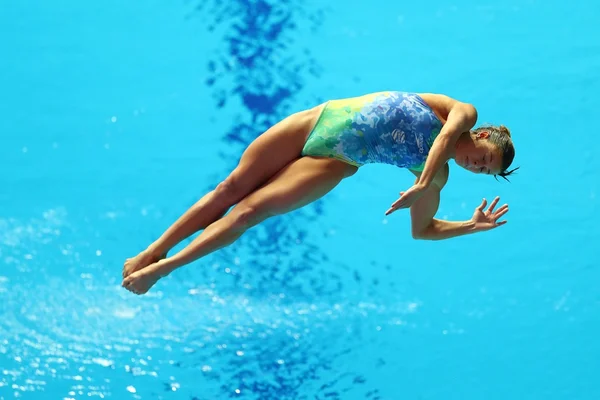 Luana representa Brasília na Copa do Mundo de Saltos Ornamentais