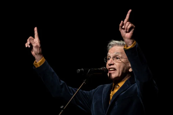 Caetano Veloso - Metrópoles