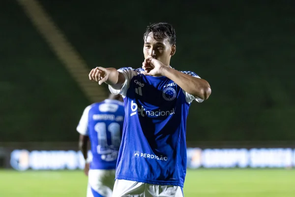 Partida entre Tombense x Cruzeiro, válida pela segunda rodada do Campeonato Mineiro 2026 - Metrópoles Sports