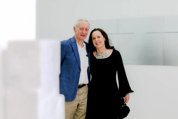 Karla Osório lança primeira exposição internacional de sua nova galeria