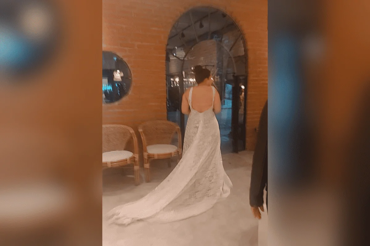 Vestido que a noiva escolheu na primeira visita à loja Vestido que a noiva escolheu na primeira visita à loja
