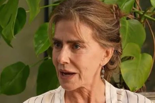 Maitê Proença relembra demissão da TV Globo e detona: “Foi muito feio”