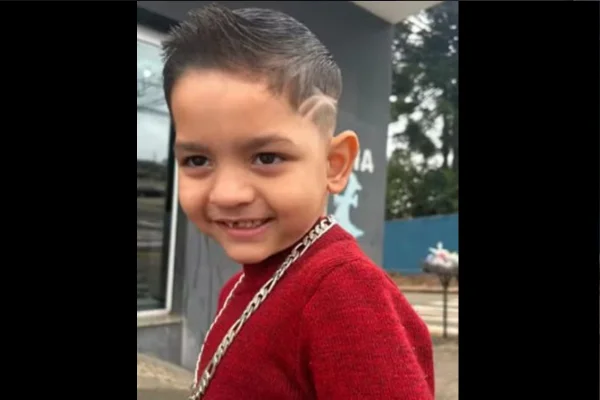 Menino de 5 anos morre no dia do aniversário após casa pegar fogo