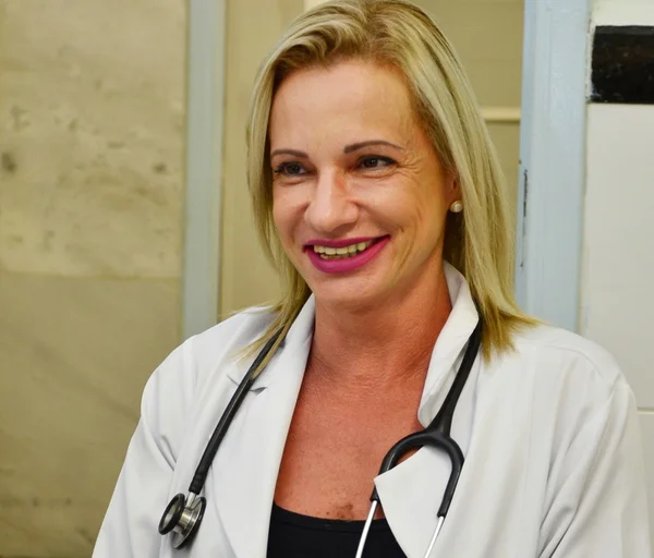 Médica debocha nas redes sociais de paciente com nome incomum