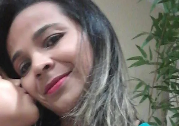 Polícia localiza celular da professora e identifica acusado de matá-la