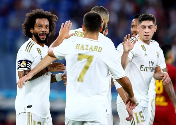 Mesmo com gols brasileiros, Real Madrid perde amistoso para Roma