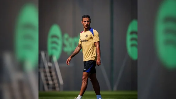 Thiago Alcântara está de volta ao Barcelona
