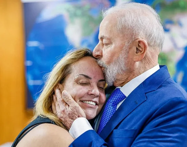 lurian e lula - Metrópoles