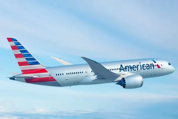 Imagem de avião da American Airlines - Metrópoles