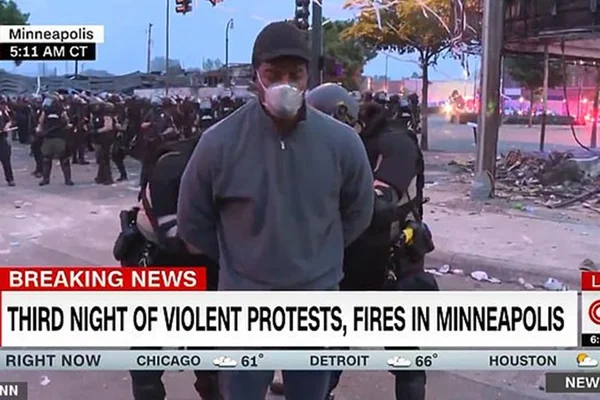 Repórter negro da CNN é preso ao vivo enquanto cobria protesto em Minnesota