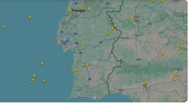 imagem colorida apagao aereo portugal