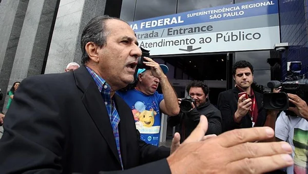 Malafaia deixa Superintendência da PF e afirma inocência