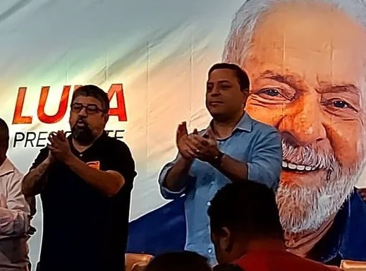 Dirigente do PT vai a evento de candidato do PDT no RJ