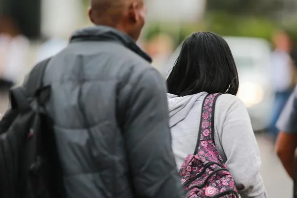 Frio continua e termômetros marcam mínima de 10ºC nesta terça
