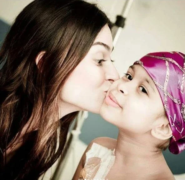 Thaila Ayala publica homenagem para amiga que morreu de câncer - imagem 7 Thaila Ayala publica homenagem para amiga que morreu de câncer - imagem 7