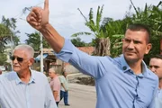 Presidente da Alerj, Douglas Ruas e o pai, prefeito de São Gonçalo, Capitão Nelson