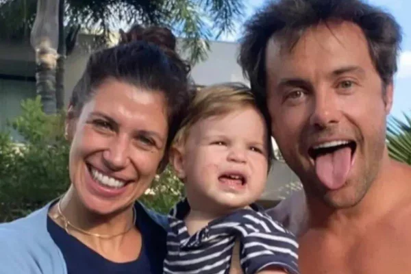 Foto colorida de Kayky brito com a família - Metrópoles